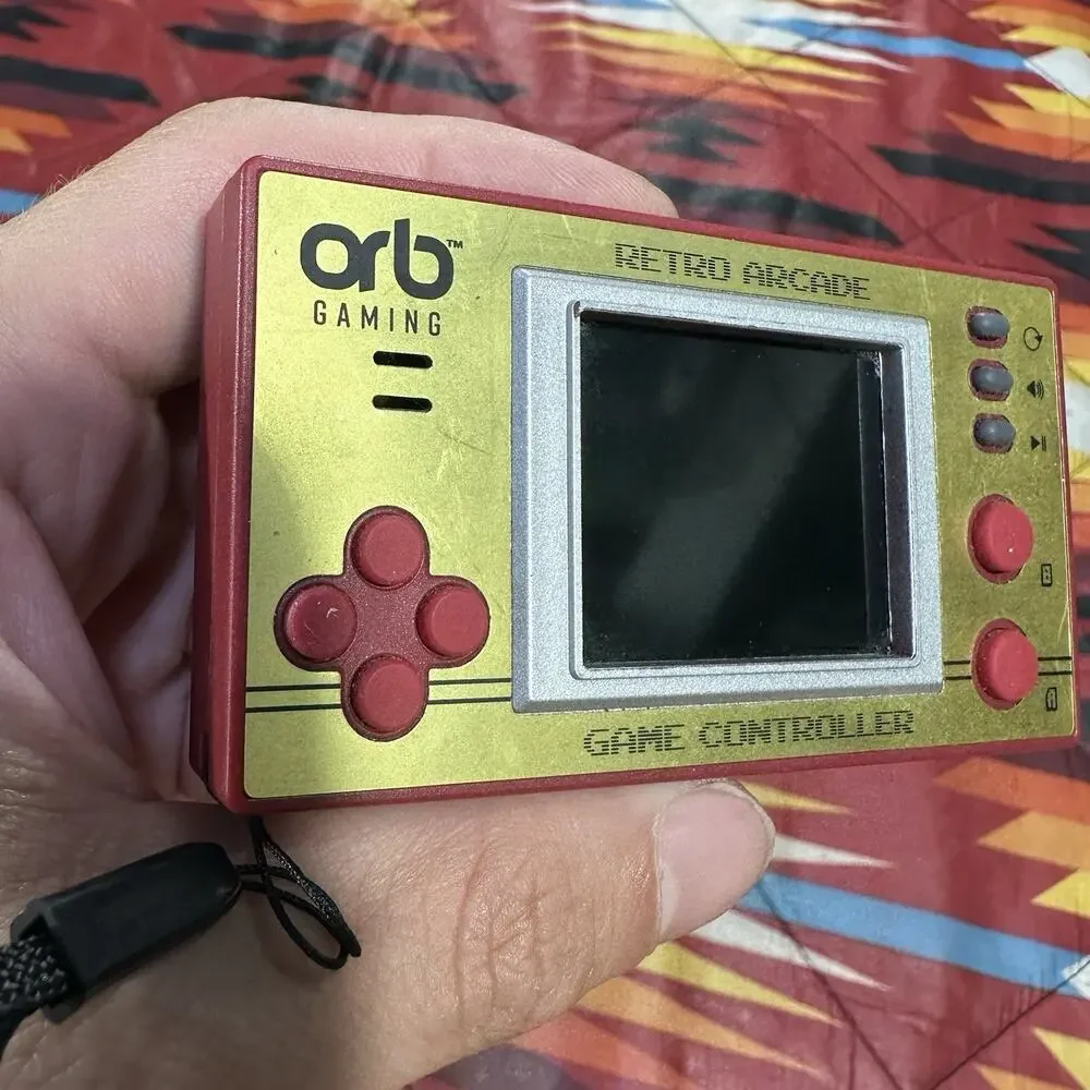 Orb Gaming Retro Arcade Handheld Console 8-Bit Thumbs Up! Model 8059 TESTED!